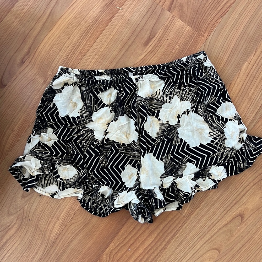 Amuse Society Shorts